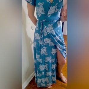 lulu’s flower maxi dress